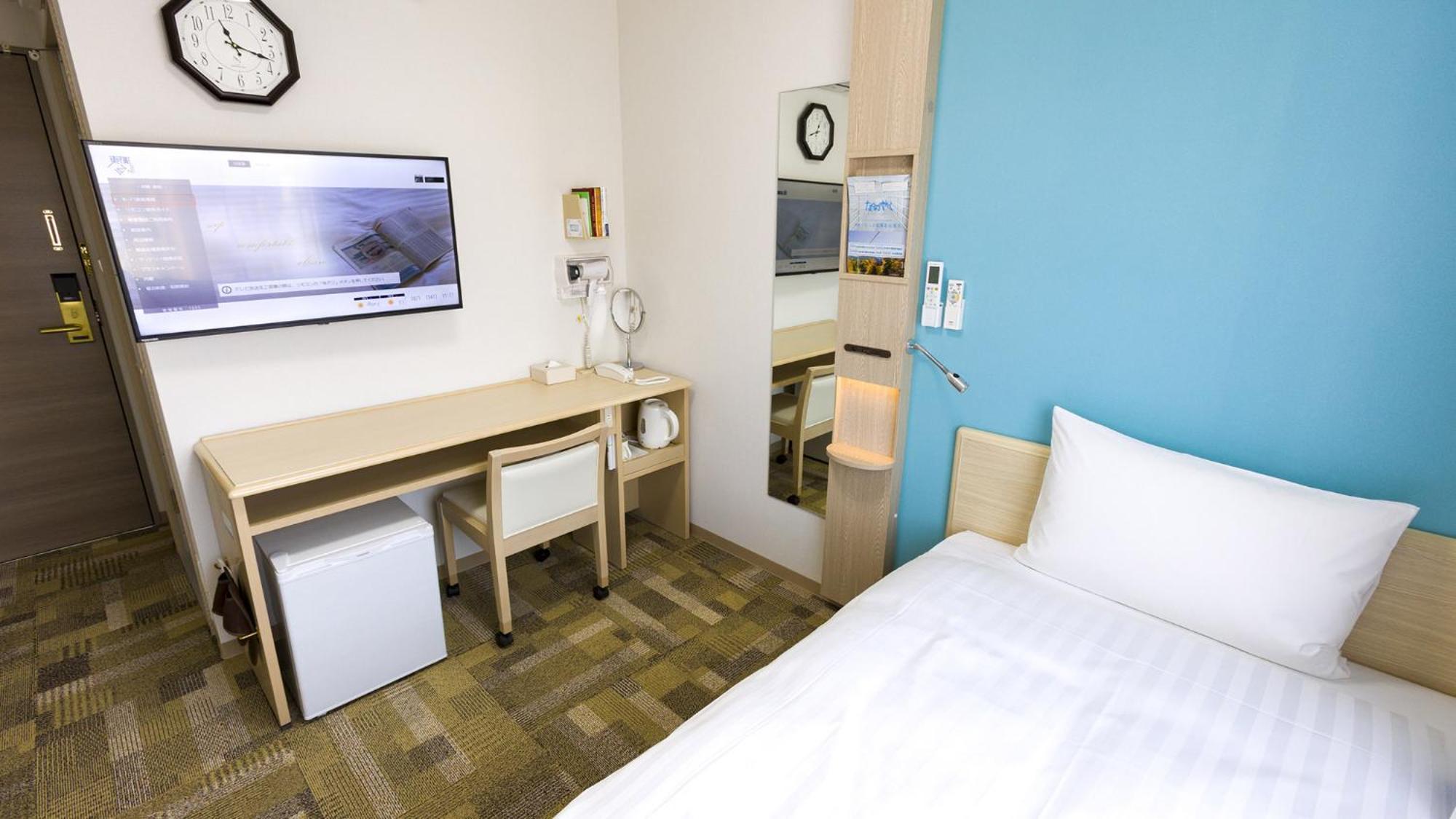 Toyoko Inn Oyama-Eki Higashi-Guchi No.2 Ояма Номер фото